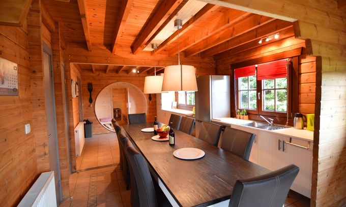 Walk Ski Chalet | Chalet in Ardennes with Sauna & Garden