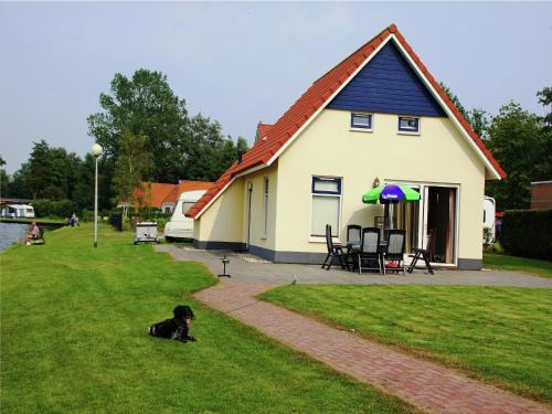 Suameer Villa | Chalet in Bergumermeer by the Canal