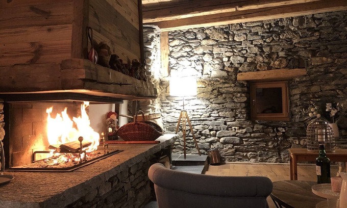Seez Ski Chalet | Chalet in the heart of the Haute Tarentaise. Sleeps 11-13
