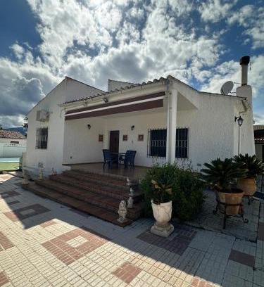 Jaen House | Chalet independiente en zona residencial rural