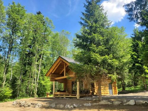 Benesov nad Cernou Ski Chalet | Chalet KuŘíp by Interhome