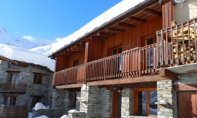 Bonneval-sur-Arc Ski Chalet | Chalet La Fleuria in Bonneval sur Arc
