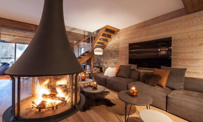 Meribel Ski Chalet | Chalet le Bonheur luxurious chalet with hammam