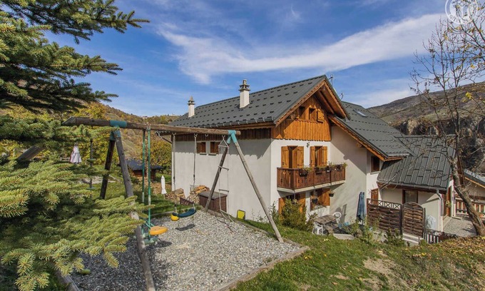 Valloire House | CHALET LES AIGUILLES/POINTU