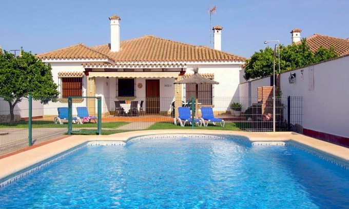 Conil de la Frontera Villa | Chalet Rocio 1 Conil de la Frontera by Ruralidays