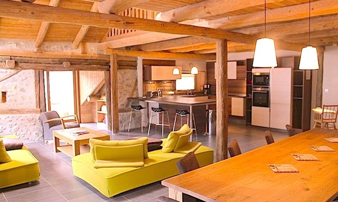 Cervieres Ski Chalet | Chalet, sauna, Jacuzzi spa, Briançon Serre Chevalier valley.