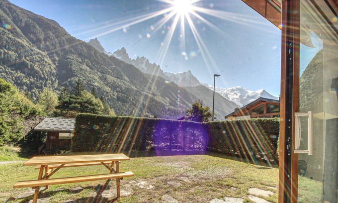 Les Praz-de-Chamonix Ski Chalet | Chalet Sol