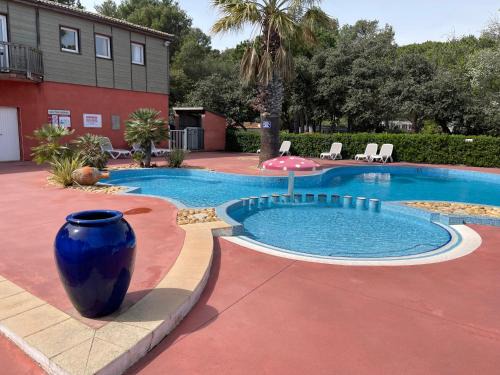 Agde Ski Chalet | Chalet T3 4/6 personnes à Agde