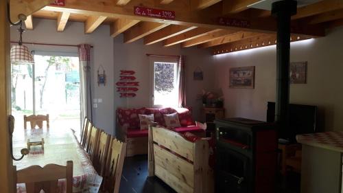 Luz-Saint-Sauveur Ski Chalet | Chalet Toy 12 pers Luz Saint-Sauveur centre