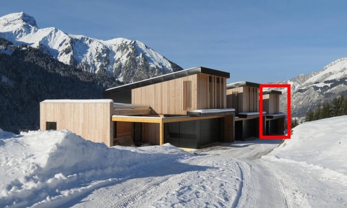La Chapelle-d'Abondance Ski Chalet | CHALET UN COIN DE PARADIS in a peaceful setting with superb mountain views