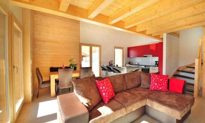 Heremence Ski Chalet | Chalet, wifi, terrace, balcony, fireplace or stove, parking, tv, 105m², Thyon