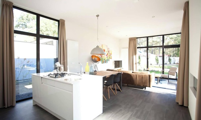 Olburgen House | Chalet with 2 bedrooms and a terrace