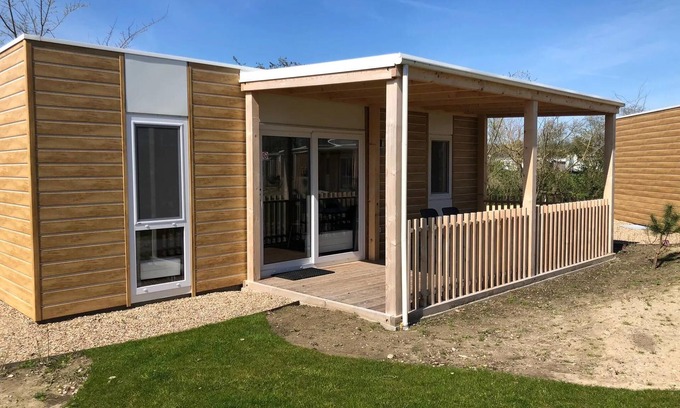 Nunspeet House | Chalet with 3 bedrooms and a covered terrace