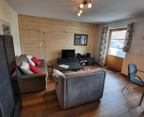 Burgberg Apartment | Chaletwohnung Grüner in ruhiger, aber doch zentraler Lage von Burgberg
