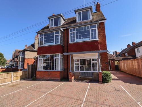 Skegness House | Chalfont Lodge