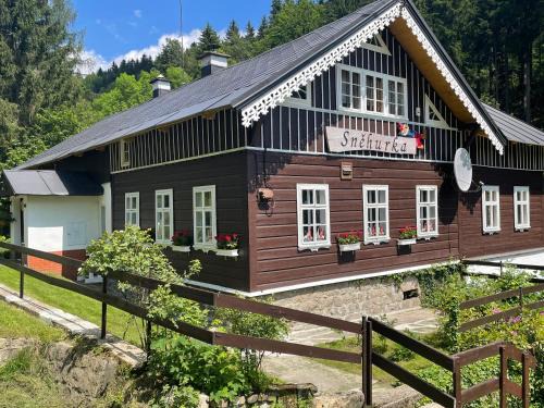 Desna Ski Chalet | Chalupa Sněhurka