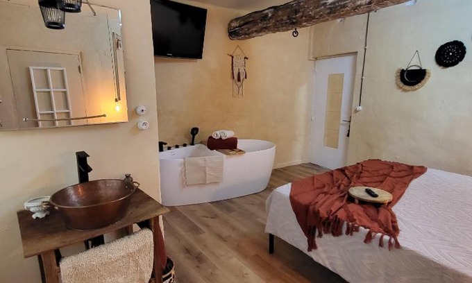 Meynes Bed & Breakfast | Chambre d'hôtes Gard