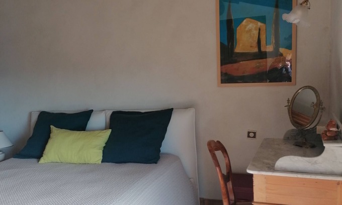 Crillon-le-Brave Bed & Breakfast | Chambre Dans Maison de Caractère Proche du Mt Ventoux