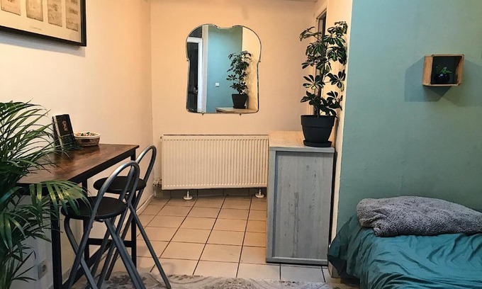 Liege House | Chambre privative au cœur de Liège maison d hôte chez l habitant