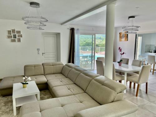 Saint-Paul-et-Valmalle House | Chambres & Suites Villa architecte