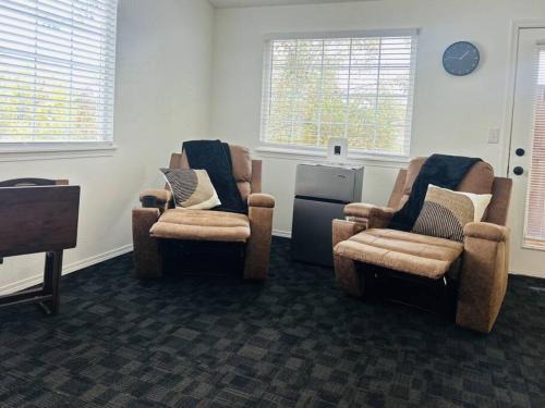 Hillcrest Apartment | Chandlers Recliner Retreat