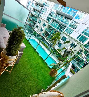 Channel District Apartment | Channelside Luxury Retreat Spacious 2BR 2BA Condo with Pool, Balcony, Sauna & Gym