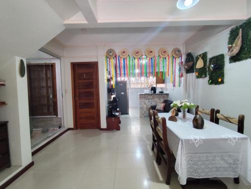 Cremacao House | Chapéus e Histórias