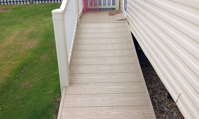 Chapel Saint Leonards Ski Chalet | Chapel St leonards Happydays beachfield