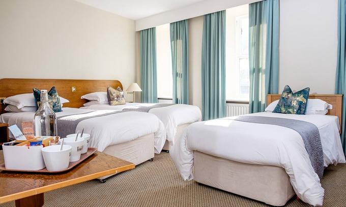 Armagh Hotel | Charlemont Arms Hotel