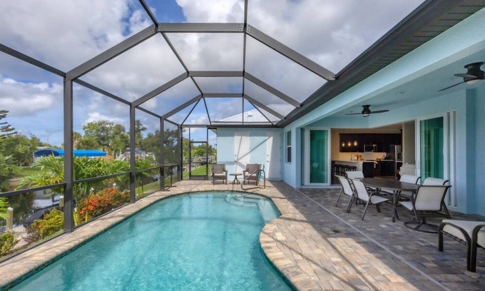 Englewood South House | Charlotte County Villa 5890 - Private Pool & Dock