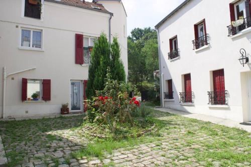 Chaville Apartment | Charmant Vintage Chaville