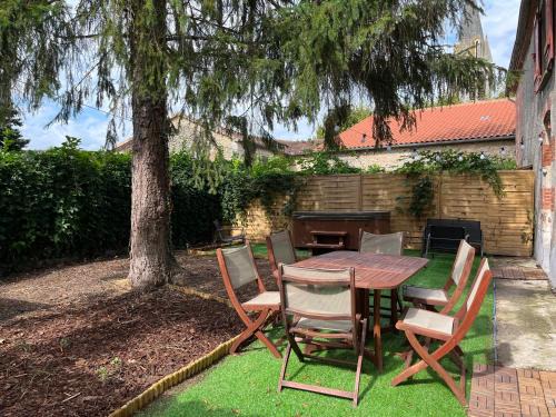 Le Ledat Villa | Charmante maison avec jardin