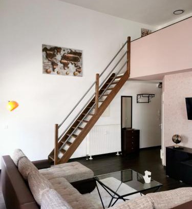 Stadtkern Apartment | Charmantes Loft-Apartment 2 Min zum Hauptbahnhof