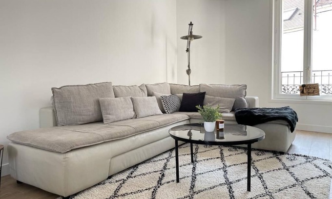 Brie-Comte-Robert Apartment | Charment Duplex en Centre Ville