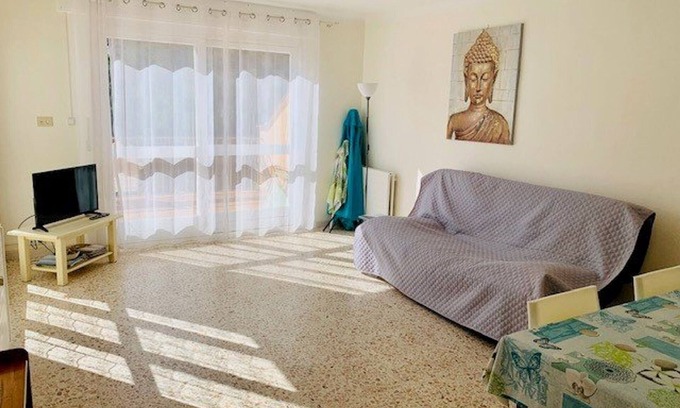 Amelie-les-Bains-Palalda Apartment | Charming F2 Apartment with Terrace, Parking, and Pet-Friendly in Amélie-les-Bains