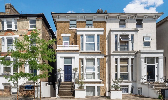 West Ealing Apartment | Charming 1-bedroom apartment in fabulous London with WiFi