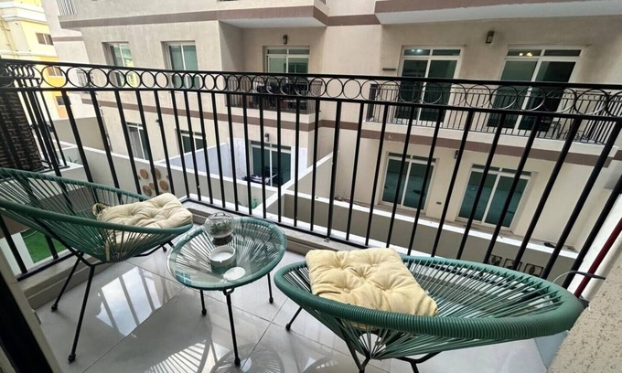 Jumeirah Village Circle Apartment | Charming 1BHK in JVC!