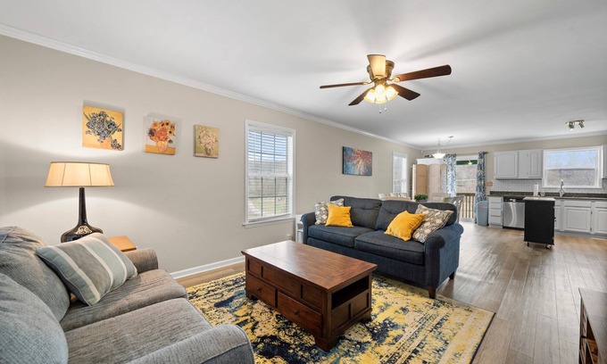 Winston - Salem Apartment | Charming 2-bedroom UPPER LEVEL apartment in pleasant Winston-Salem with WiFi, AC
