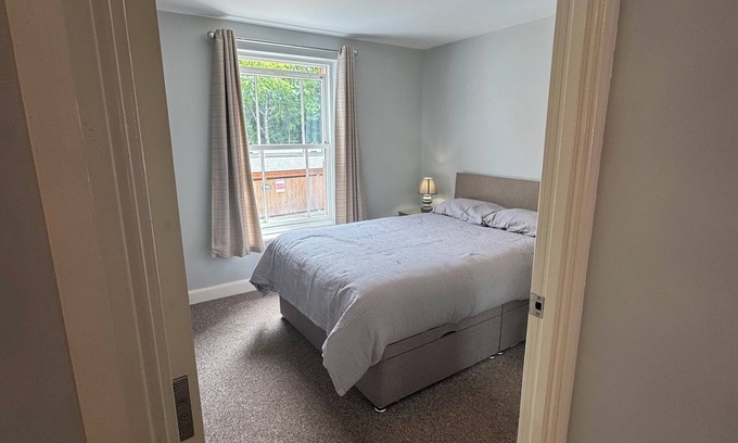 Shrewsbury Apartment | Charming 2-bedroom apartment in Pleasant Shrewsbury with WiFi and gated parking.