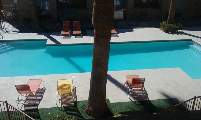 Sunrise Manor Apartment | Charming 2-bedroom apartment in fabulous Las Vegas with AC, WiFi