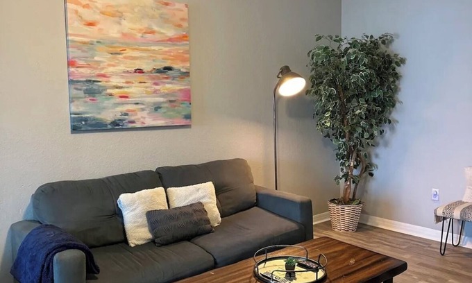 Bearss Plaza Condo | Charming 2-bedroom condo in Tampa. USF, Busch Gardens Area!