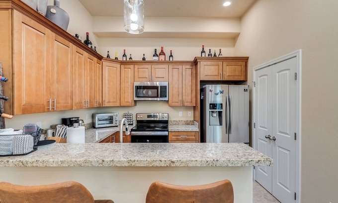 Tumacacori Condo | Charming 2-bedroom condo in delightful Tubac. Central to all the activities.