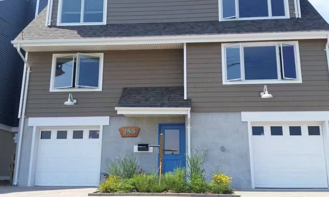 Seaside Heights Apartment | Charming 2-bedroom apartment in delightful Seaside Park with AC, WiFi