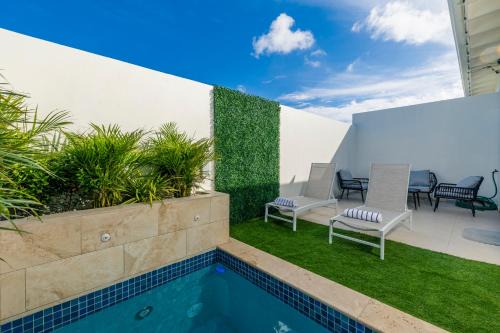 Ponton Apartment | Charming 2 BR Oasis in Oranjestad by Bocobay