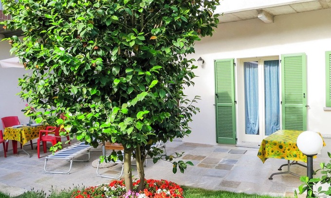 Cannobio Apartment | Charming 2-room apartment with terrace and garden only 50 m from the lake