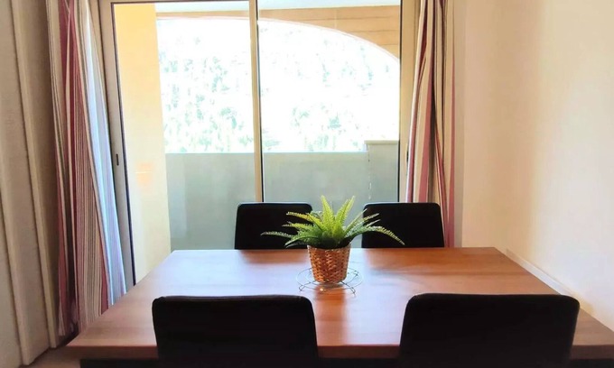 Isola Apartment | Charming 2-room apartment, bright and ideally located