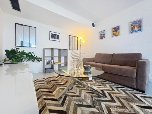 Saint-Raphael Apartment | Charming 2-room apt, sleeps 4, garden, WiFi