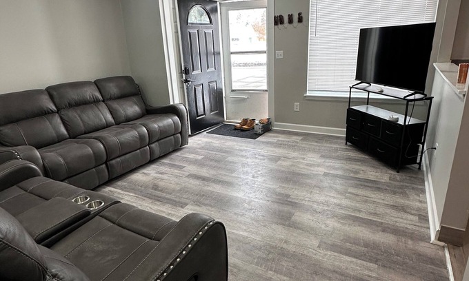 Dearborn House | Charming 3-bedroom house close to everything in Dearborn Heights