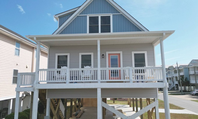 Wilmington Beach House | Charming 3-Bedroom House-One Block from Beach!