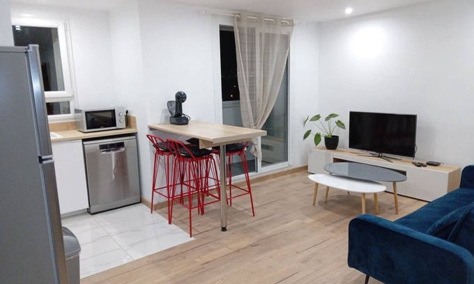 Baille Apartment | Charming 3-bedroom apartment near town center